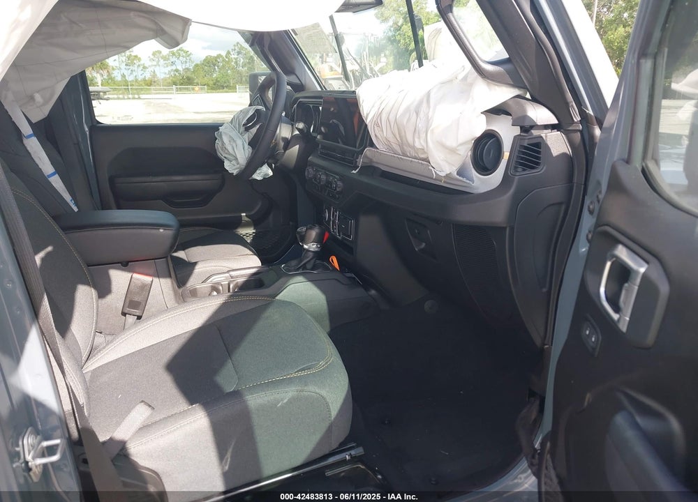 2024 JEEP WRANGLER / VIN: 1C4PJXDG8RW334590