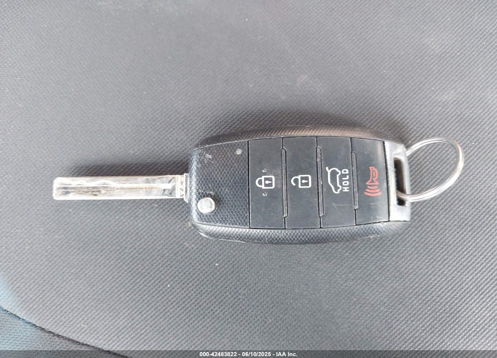2014 KIA SOUL VIN: KNDJN2A29E7014138