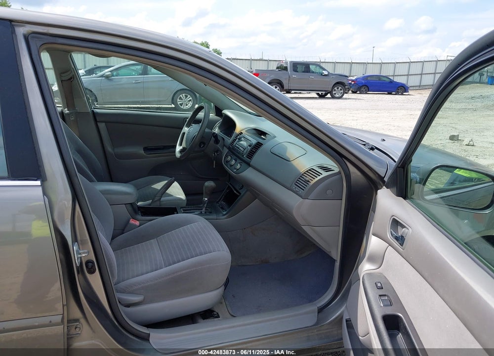 2006 TOYOTA CAMRY STD/ VIN: 4T1BE32K26U748739