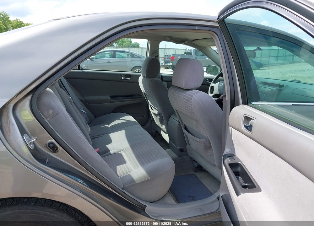 2006 TOYOTA CAMRY STD/ VIN: 4T1BE32K26U748739
