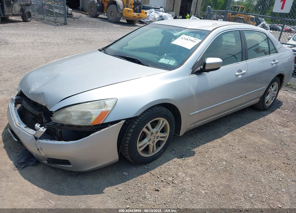 2007 HONDA ACCORD VIN: JHMCM56357C012300
