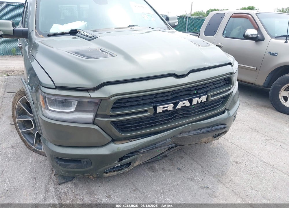2020 RAM 1500 LAIE  4X4 5'7 BOX VIN: 1C6SRFJTXLN181021