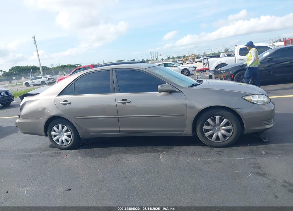 2006 TOYOTA CAMRY VIN: 4T1BE32K96U719755