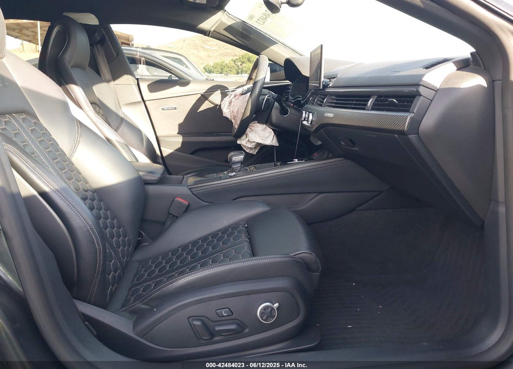 2022 AUDI RS 5 SPORTBACK TFSI QUATTRO TIPTRONIC VIN: WUAAWCF52NA902922
