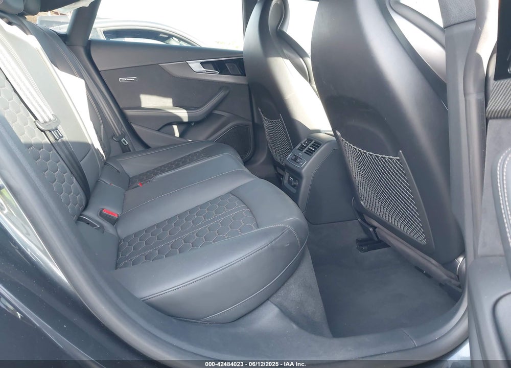 2022 AUDI RS 5 SPORTBACK TFSI QUATTRO TIPTRONIC VIN: WUAAWCF52NA902922