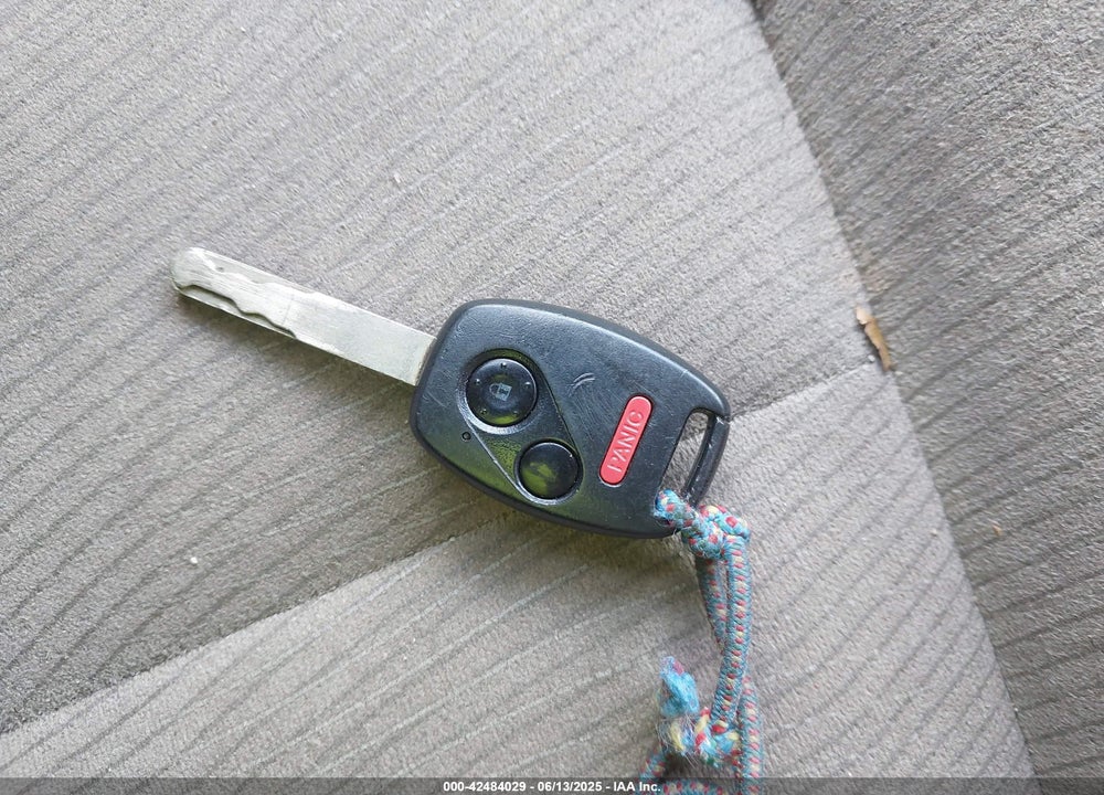 2013 HONDA ODYSSEY LX VIN: 5FNRL5H2XDB058383
