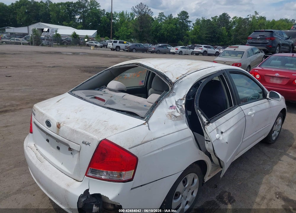2009 KIA SPECTRA VIN: KNAFE221595606467