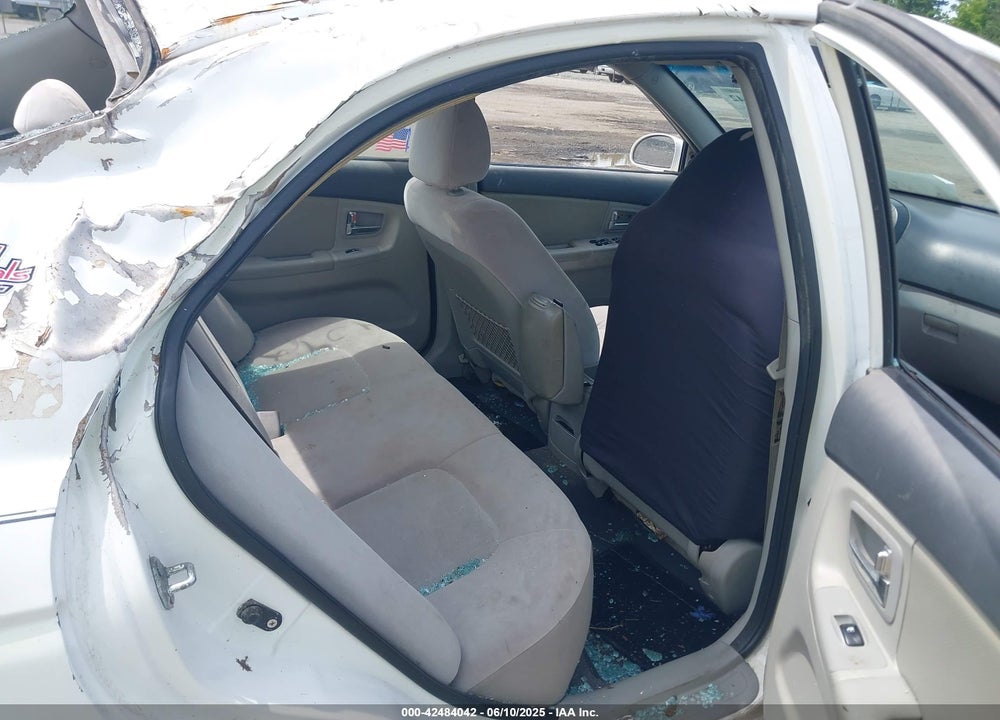 2009 KIA SPECTRA VIN: KNAFE221595606467