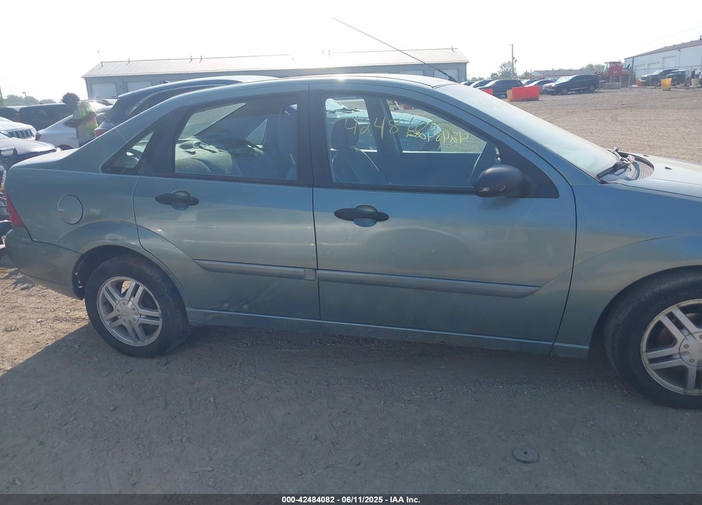 2003 FORD FOCUS SE VIN: 1FAFP34P33W252024