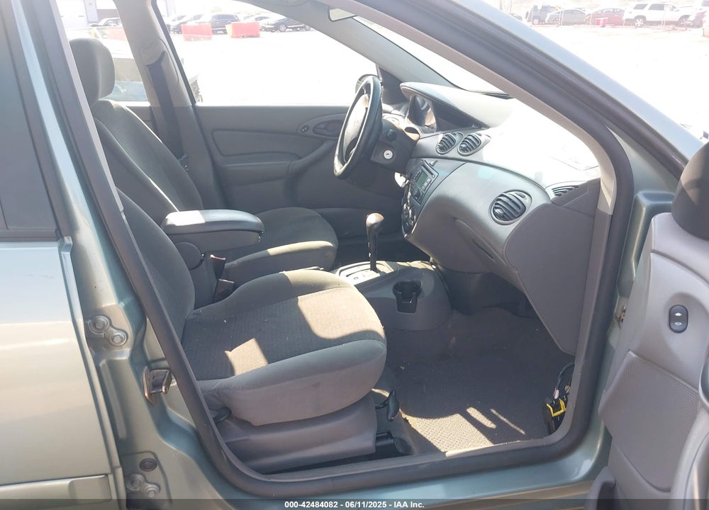 2003 FORD FOCUS SE VIN: 1FAFP34P33W252024