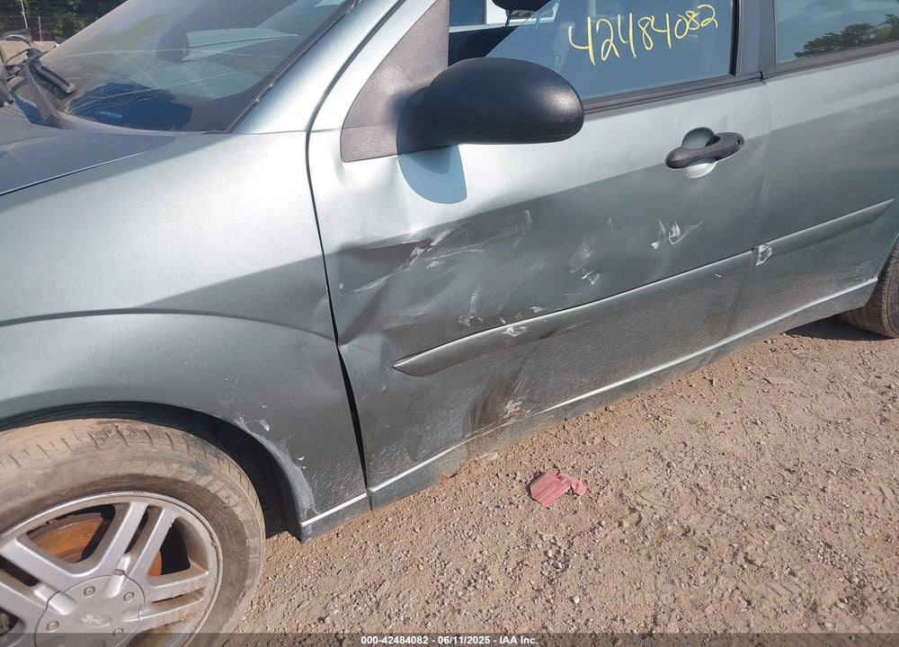 2003 FORD FOCUS SE VIN: 1FAFP34P33W252024