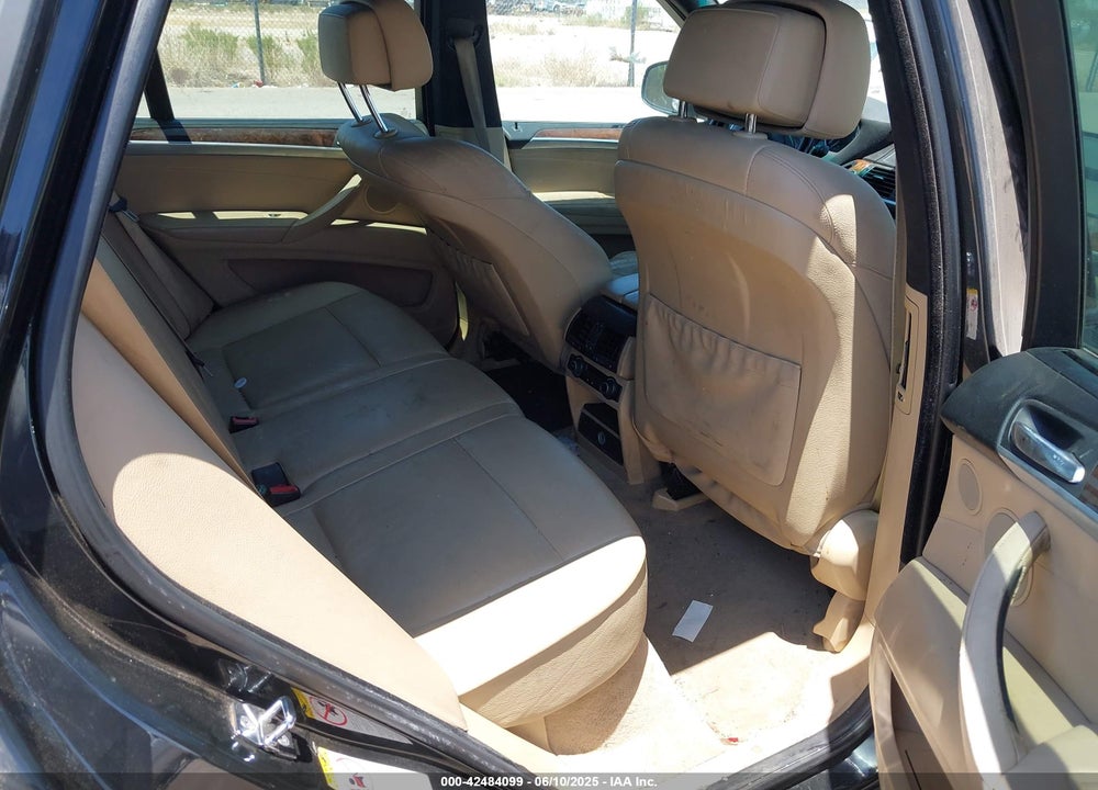 2008 BMW X5 VIN: 5UXFE83518L165775