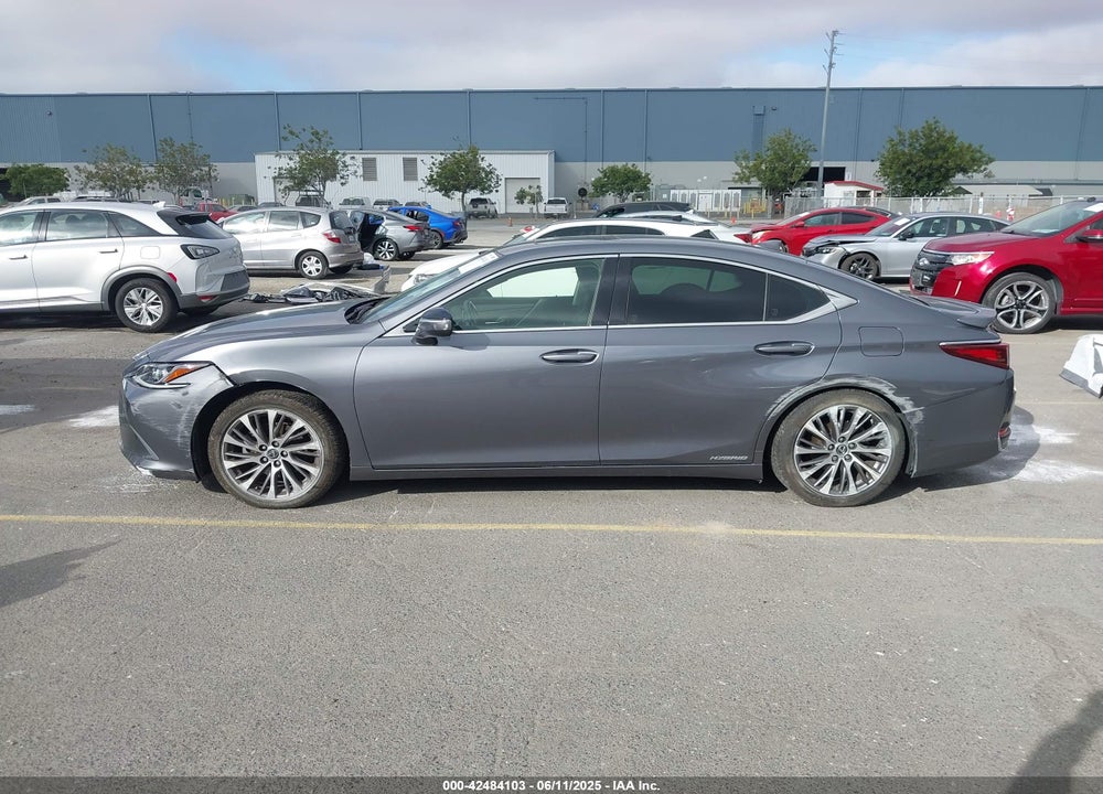 2019 LEXUS ES300H VIN: JTHB21B19K2022809