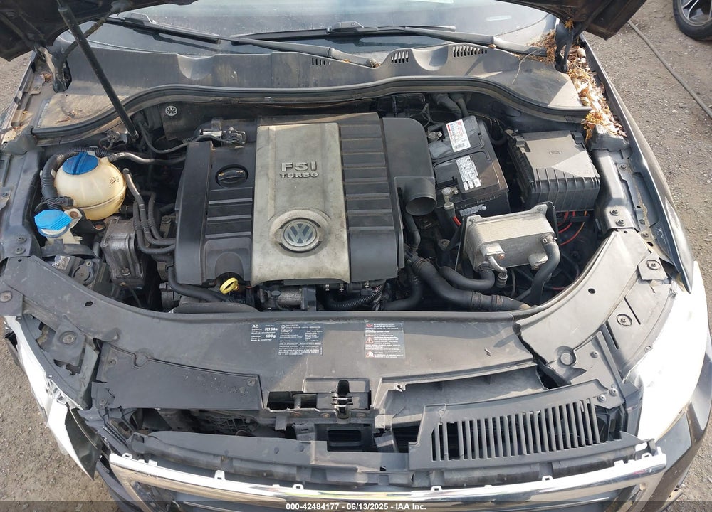 2008 VOLKSWAGEN PASSAT VIN: WVWEK73C48P026537