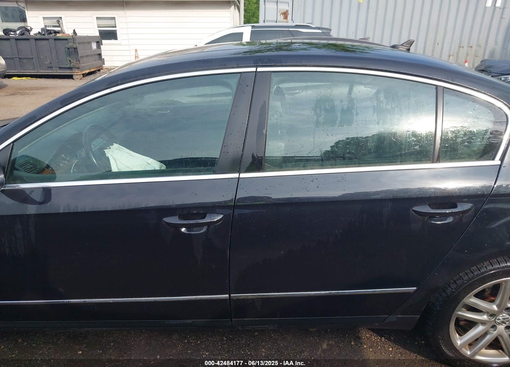 2008 VOLKSWAGEN PASSAT VIN: WVWEK73C48P026537