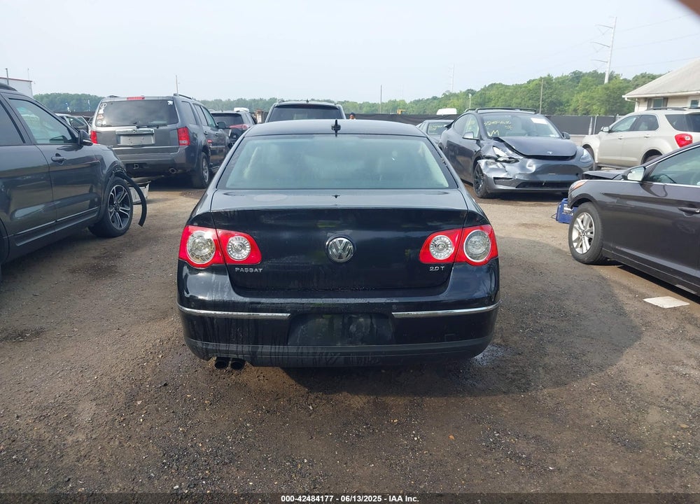 2008 VOLKSWAGEN PASSAT VIN: WVWEK73C48P026537