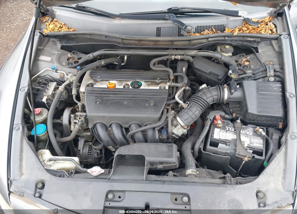 2008 HONDA ACCORD 2.4 LX-S VIN: 1HGCS12308A021684