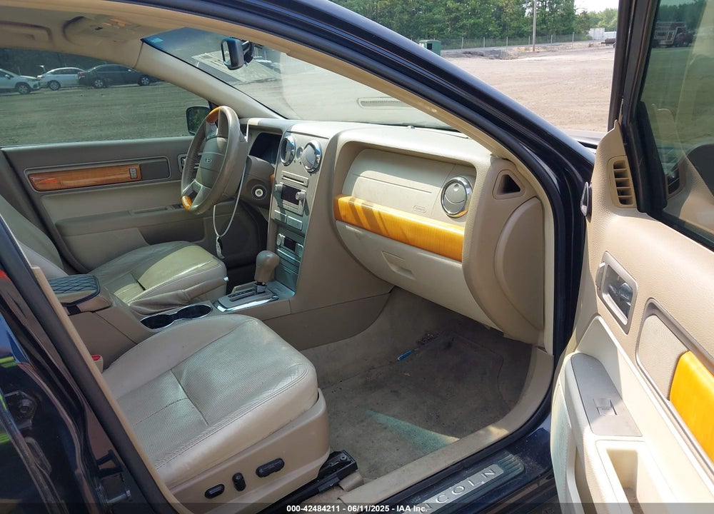 2008 LINCOLN MKZ VIN: 3LNHM26TX8R625209