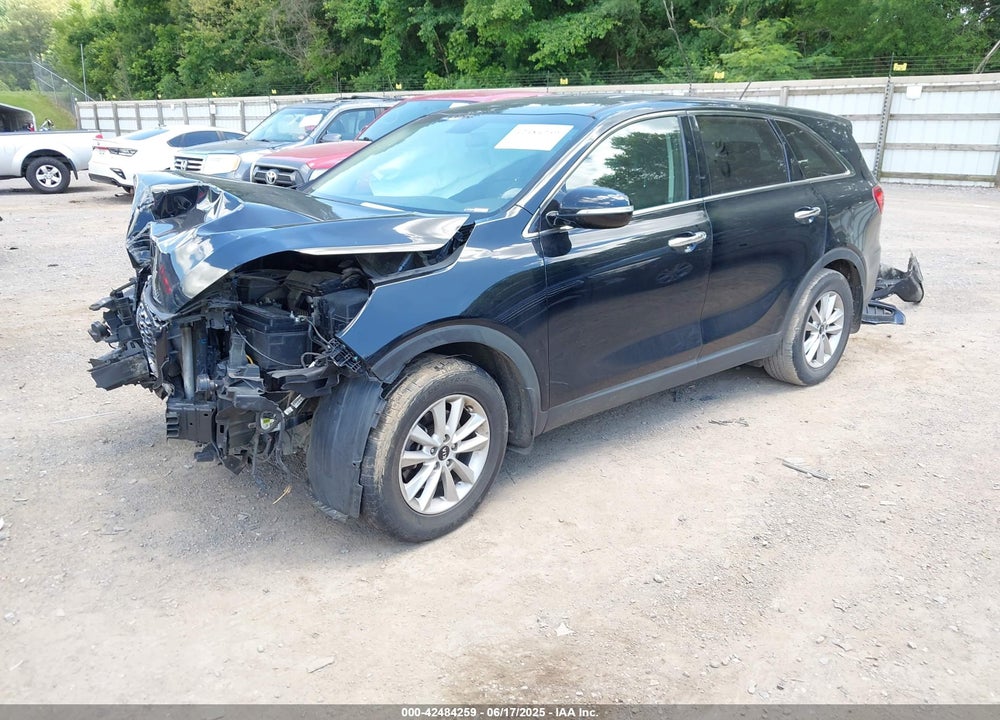 2019 KIA SORENTO VIN: 5XYPG4A34KG568064