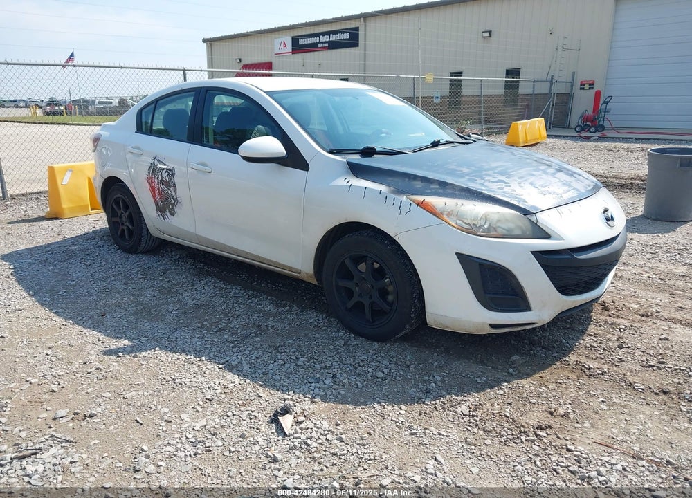 2011 MAZDA 3 I TOURING VIN: JM1BL1VF6B1367176