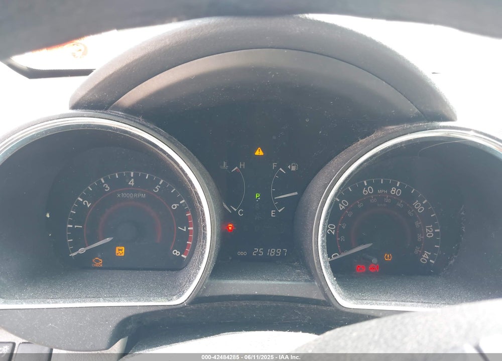 2011 TOYOTA HIGHLANDER VIN: 5TDBK3EH5BS043073