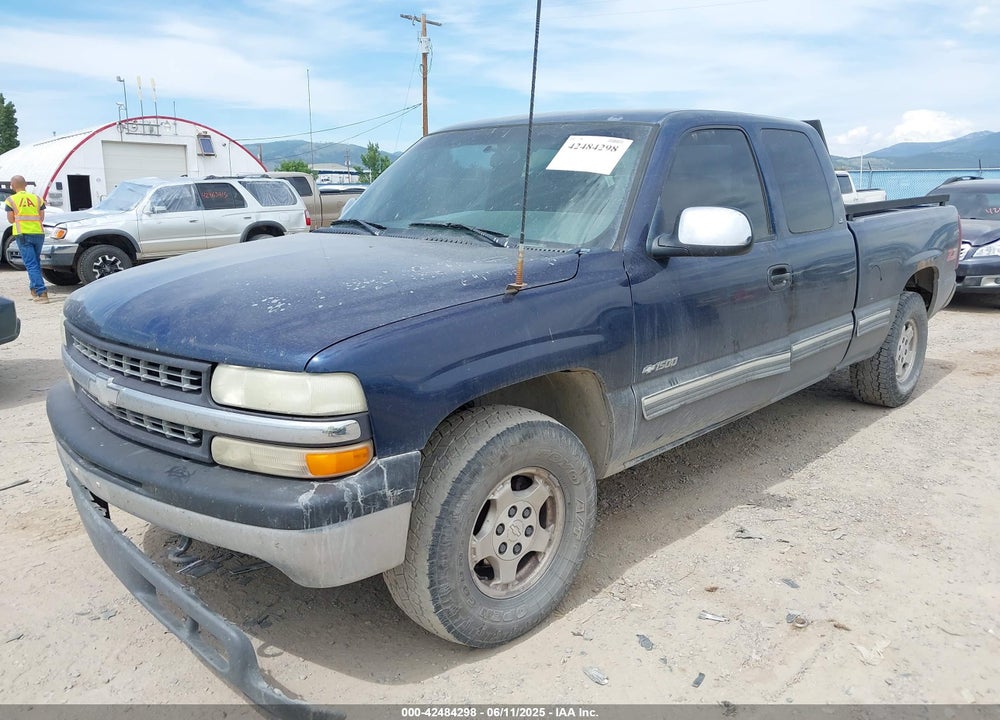 1999 CHEVROLET SILVERADO 1500 LS VIN: 2GCEK19T0X1112573
