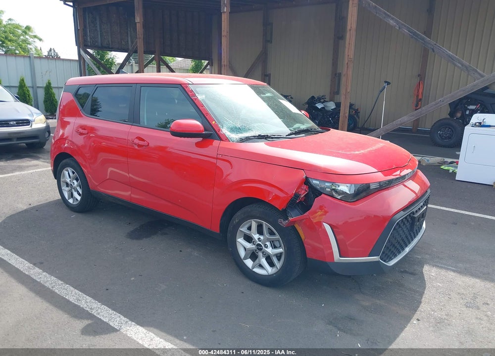 2023 KIA SOUL !/+/S VIN: KNDJ23AU3P7205847