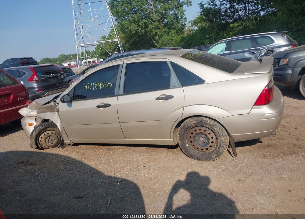 2007 FORD FOCUS VIN: 1FAFP34N07W271344
