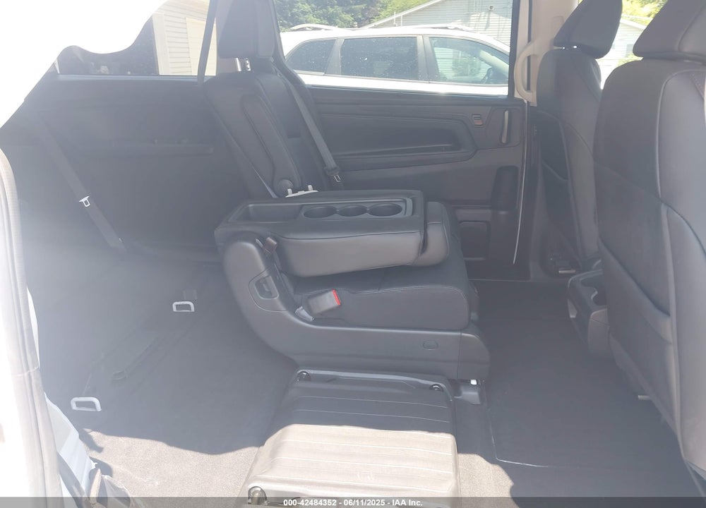 2025 HONDA ODYSSEY EX-L VIN: 5FNRL6H60SB055644