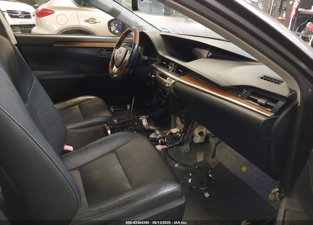 2015 LEXUS ES VIN: JTHBW1GG6F2093022