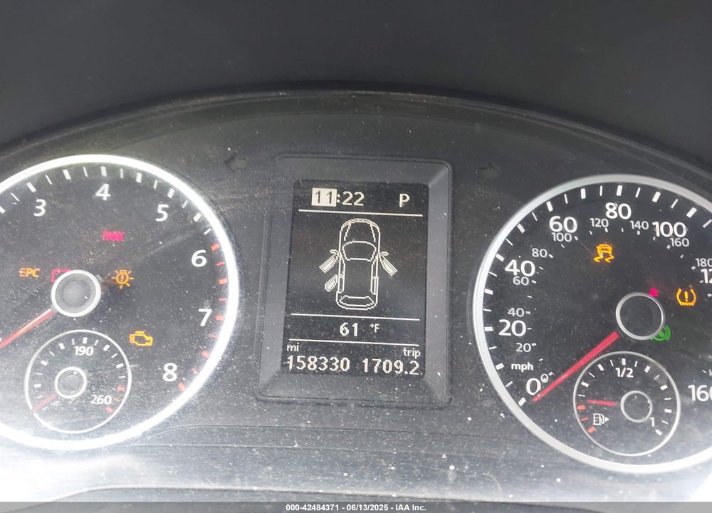 2015 VOLKSWAGEN TIGUAN VIN: WVGBV7AX2FW518756
