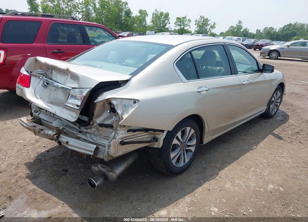 2015 HONDA ACCORD VIN: 1HGCR2F38FA233189
