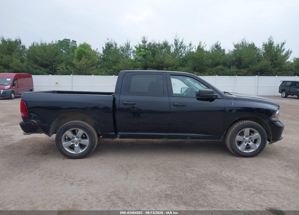 2014 RAM 1500 VIN: 1C6RR7KT0ES164607
