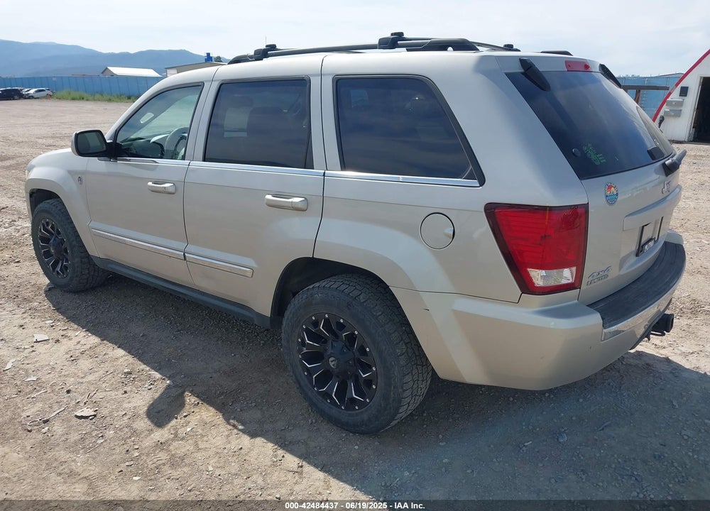 2009 JEEP GRAND CHEROKEE VIN: 1J8HR58T69C513570
