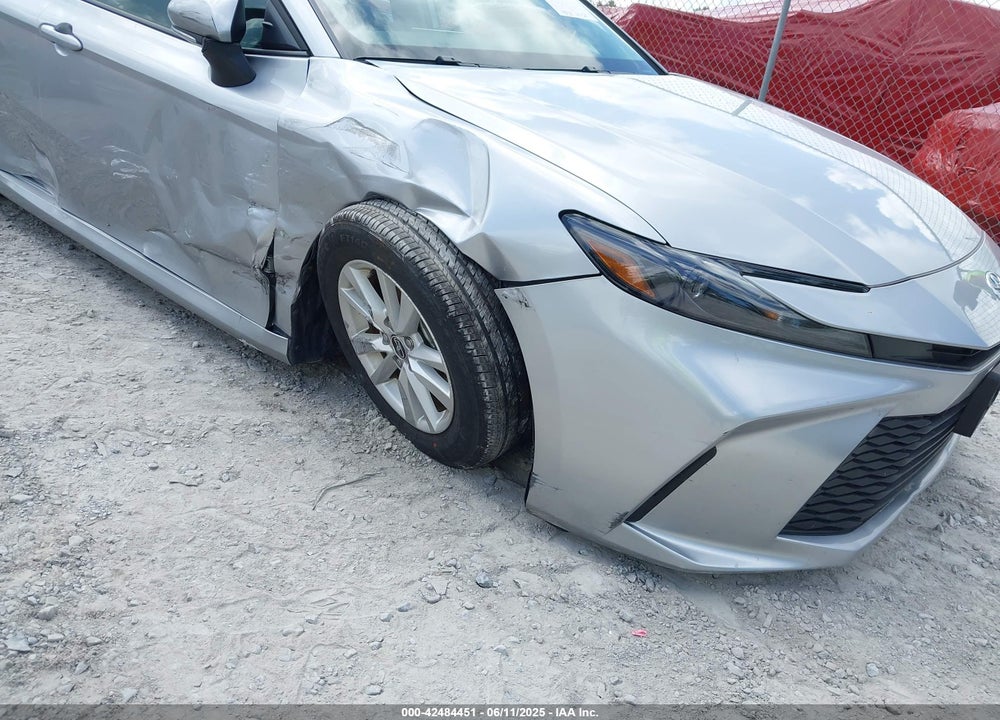 2025 TOYOTA CAMRY LE VIN: 4T1DAACK2SU524159