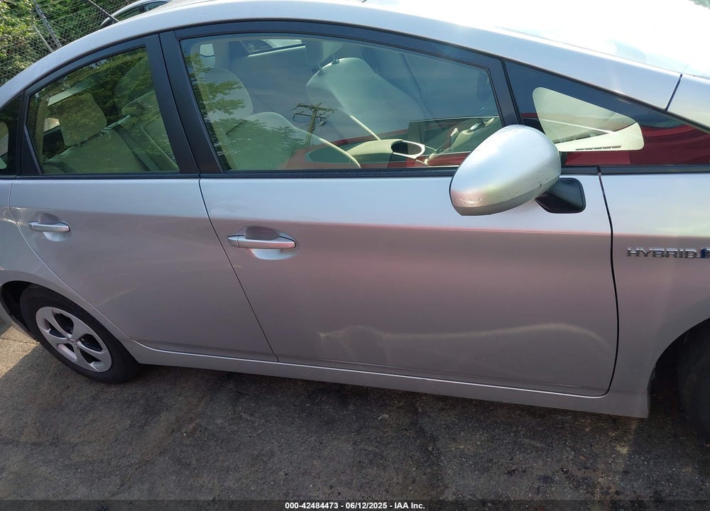 2015 TOYOTA PRIUS VIN: JTDKN3DU8F0474926