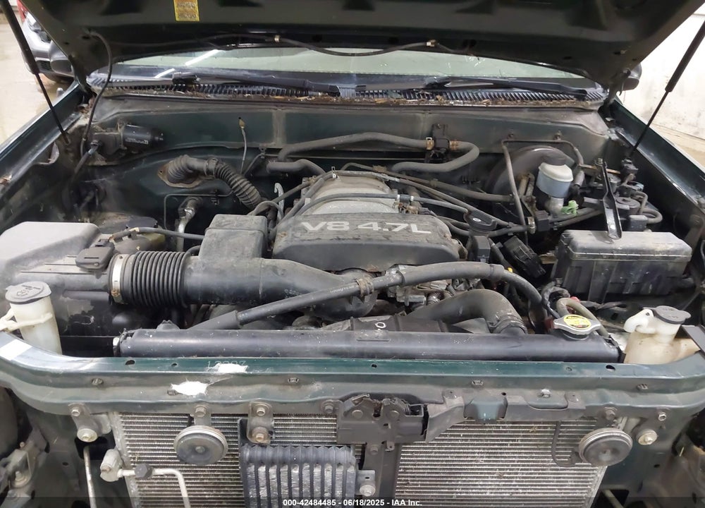 2000 TOYOTA TUNDRA SR5 V8 VIN: 5TBKT4410YS088964