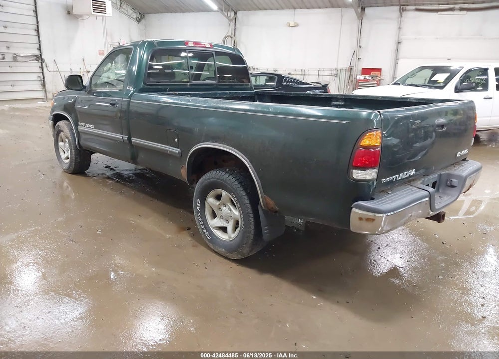 2000 TOYOTA TUNDRA SR5 V8 VIN: 5TBKT4410YS088964