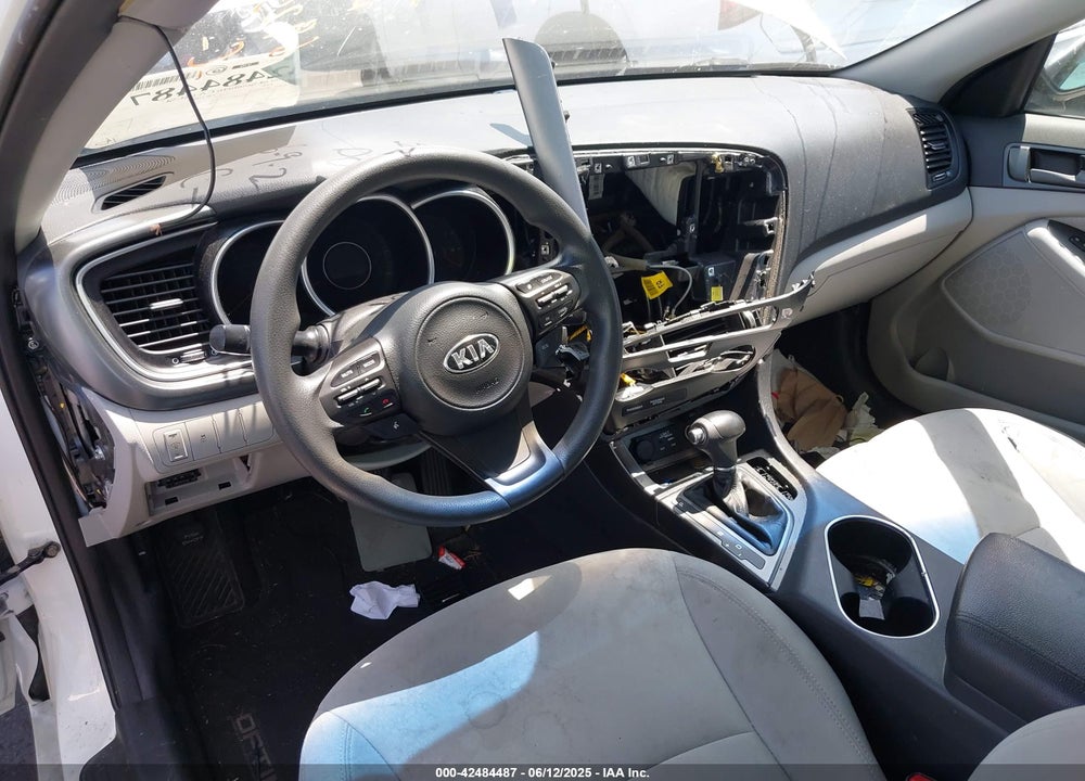 2015 KIA OPTIMA LX VIN: KNAGM4A79F5598314