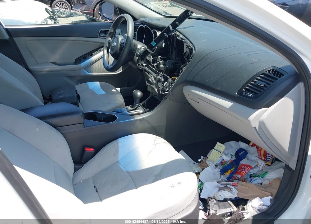 2015 KIA OPTIMA LX VIN: KNAGM4A79F5598314