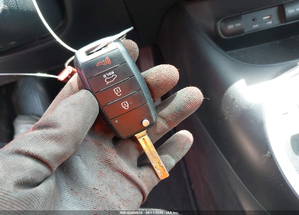 2016 KIA SOUL VIN: KNDJN2A29G7283274