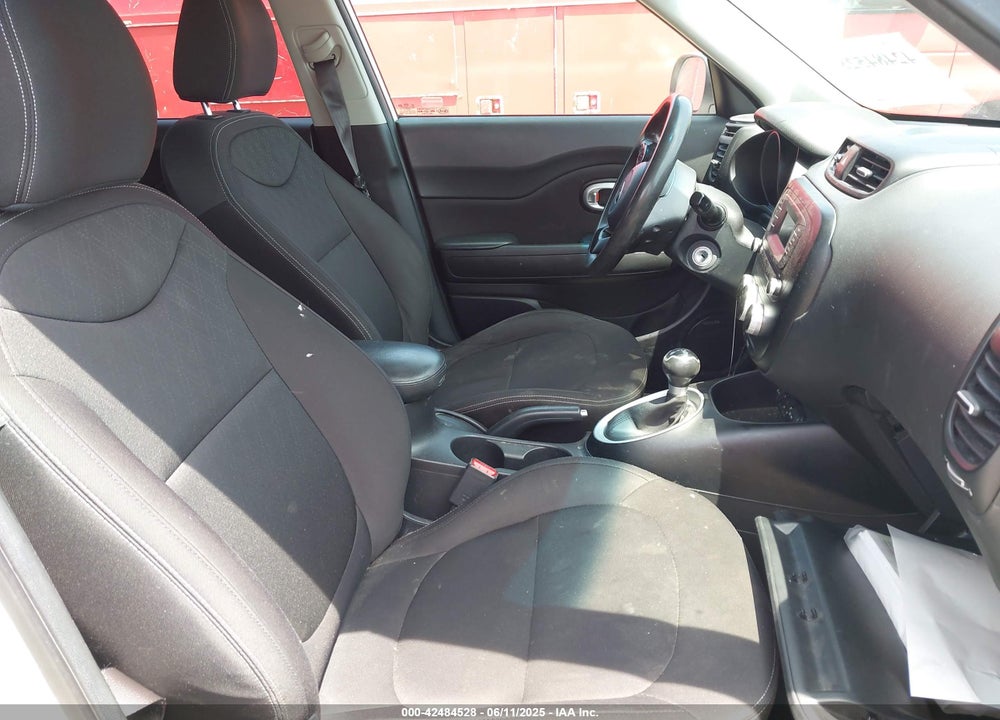 2016 KIA SOUL VIN: KNDJN2A29G7283274