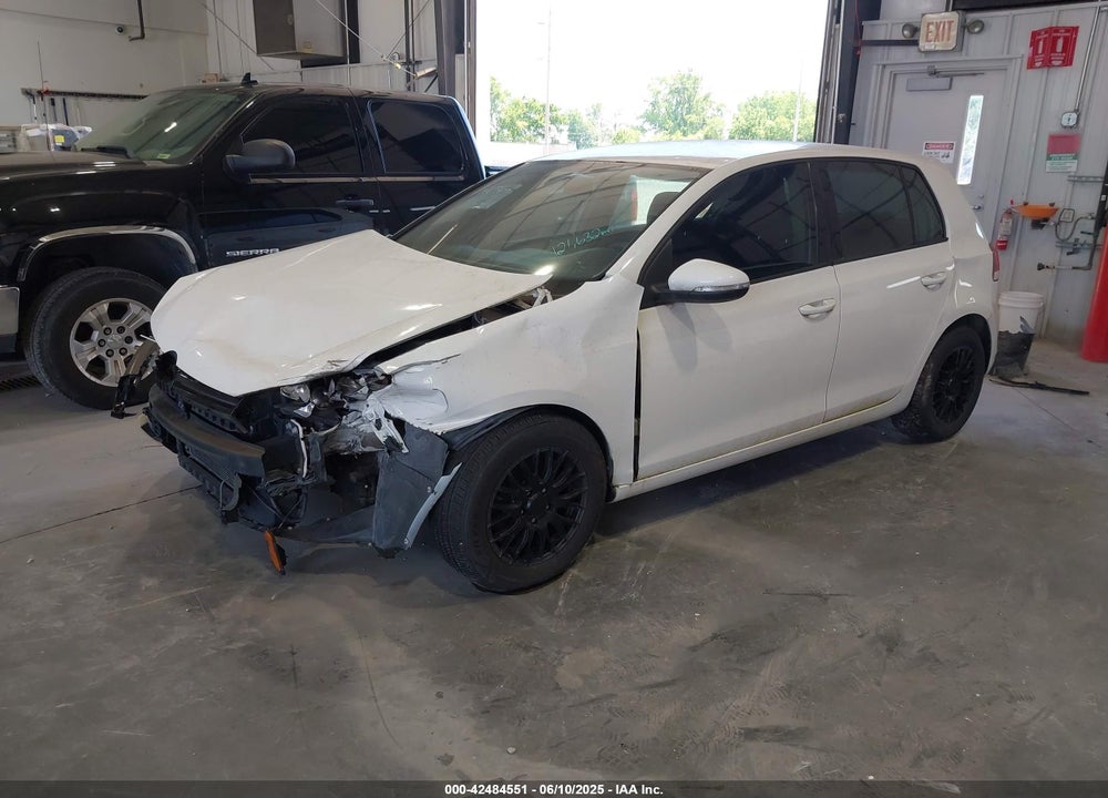 2010 VOLKSWAGEN GOLF VIN: WVWDA7AJ8AW082248