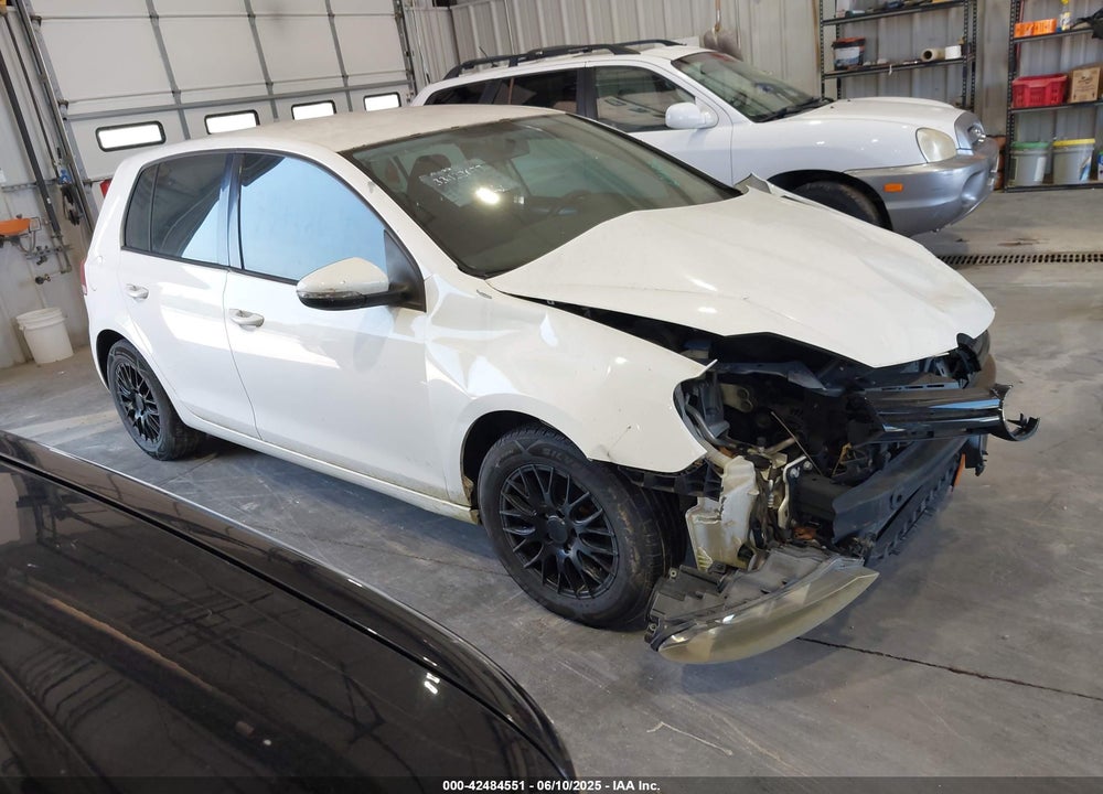 2010 VOLKSWAGEN GOLF VIN: WVWDA7AJ8AW082248