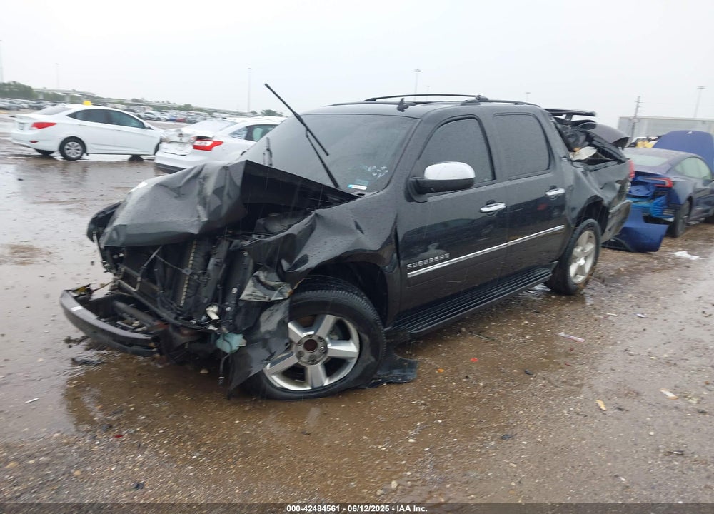 2011 CHEVROLET SUBURBAN 1500 VIN: 1GNSCKE08BR282141