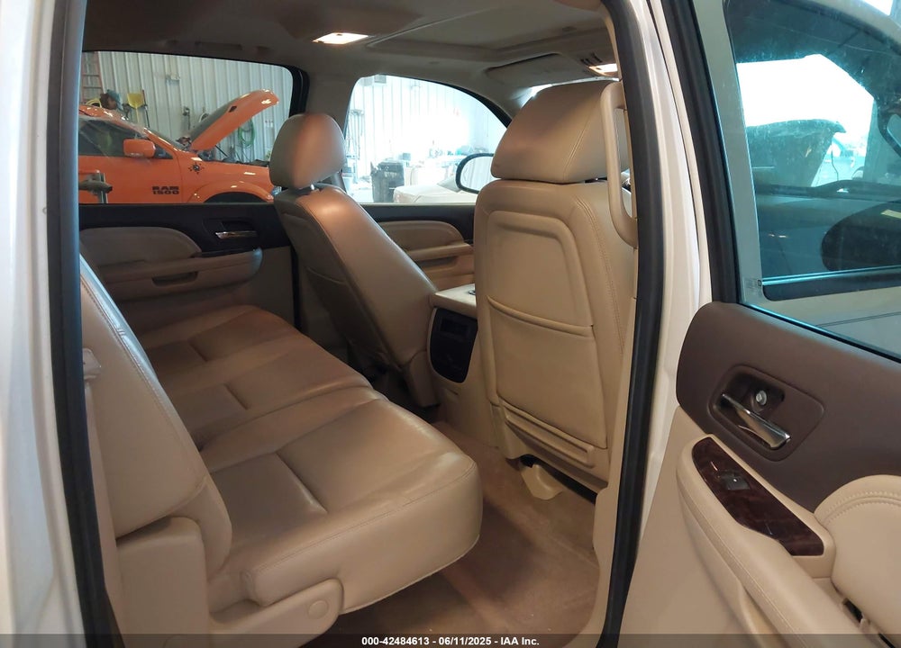 2010 GMC SIERRA 1500 VIN: 3GTRKXE28AG239460