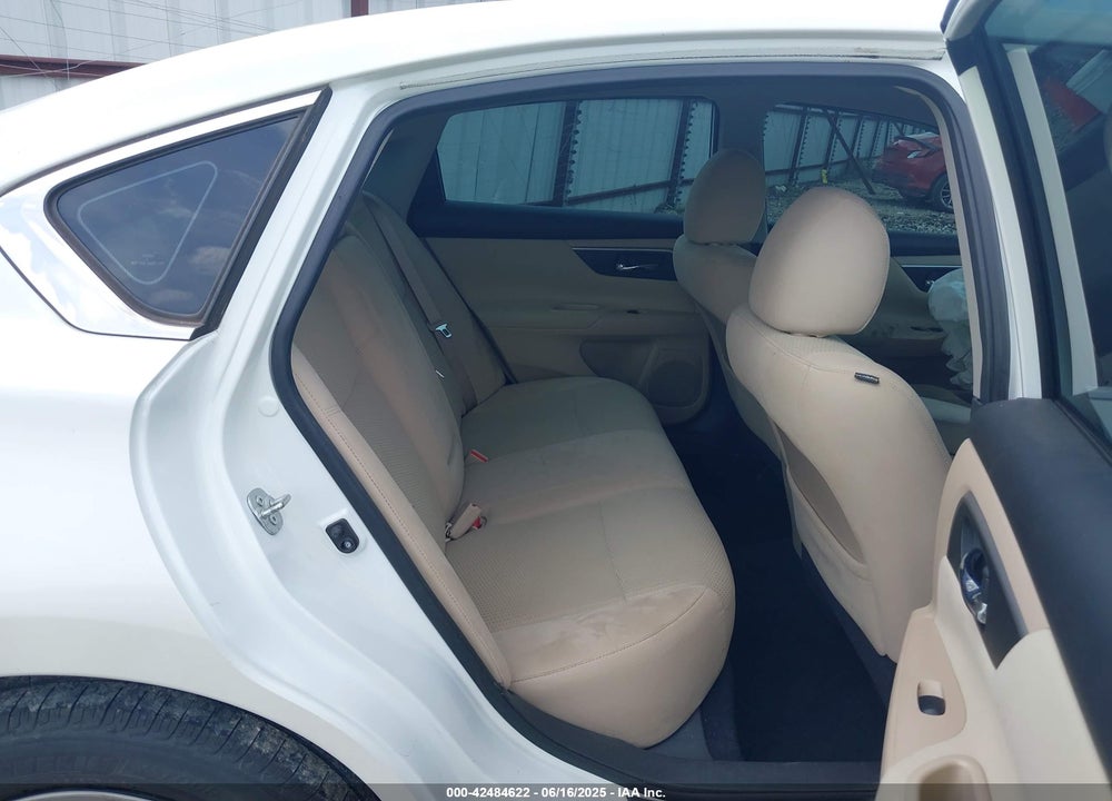 2015 NISSAN ALTIMA 2.5 S VIN: 1N4AL3AP5FC180193