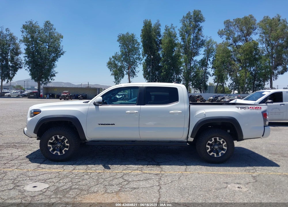 2022 TOYOTA TACOMA VIN: 3TMCZ5ANXNM461172