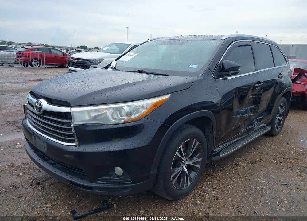 2016 TOYOTA HIGHLANDER XLE V6 VIN: 5TDKKRFH5GS132859