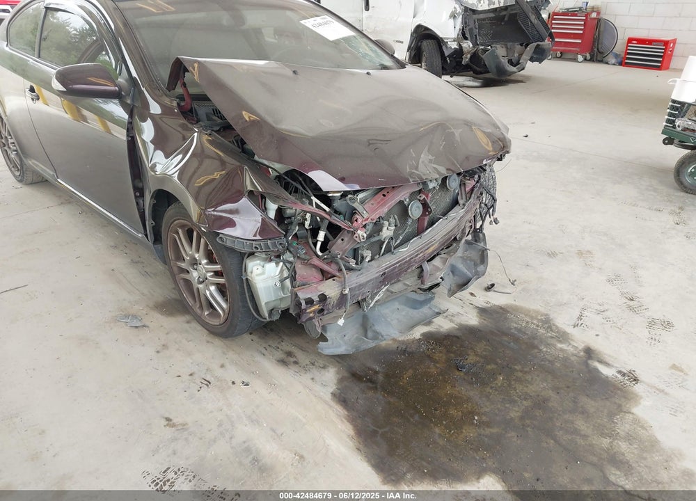 2010 SCION TC VIN: JTKDE3B77A0310803